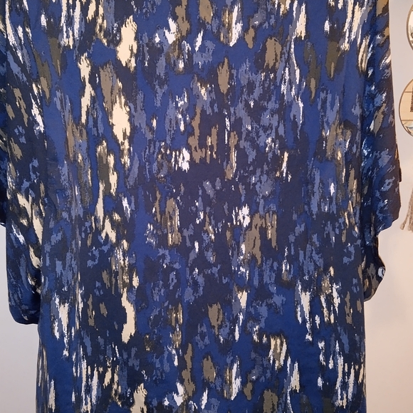 EUC By Design Beautiful short sleeve top Size 3 XL - Picture 4 of 5